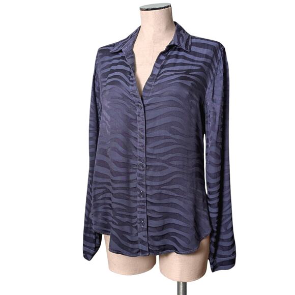 Cloth + Stone Anthropologie Texture Animal Print Button Up Shirt Blouse S - Picture 1 of 3